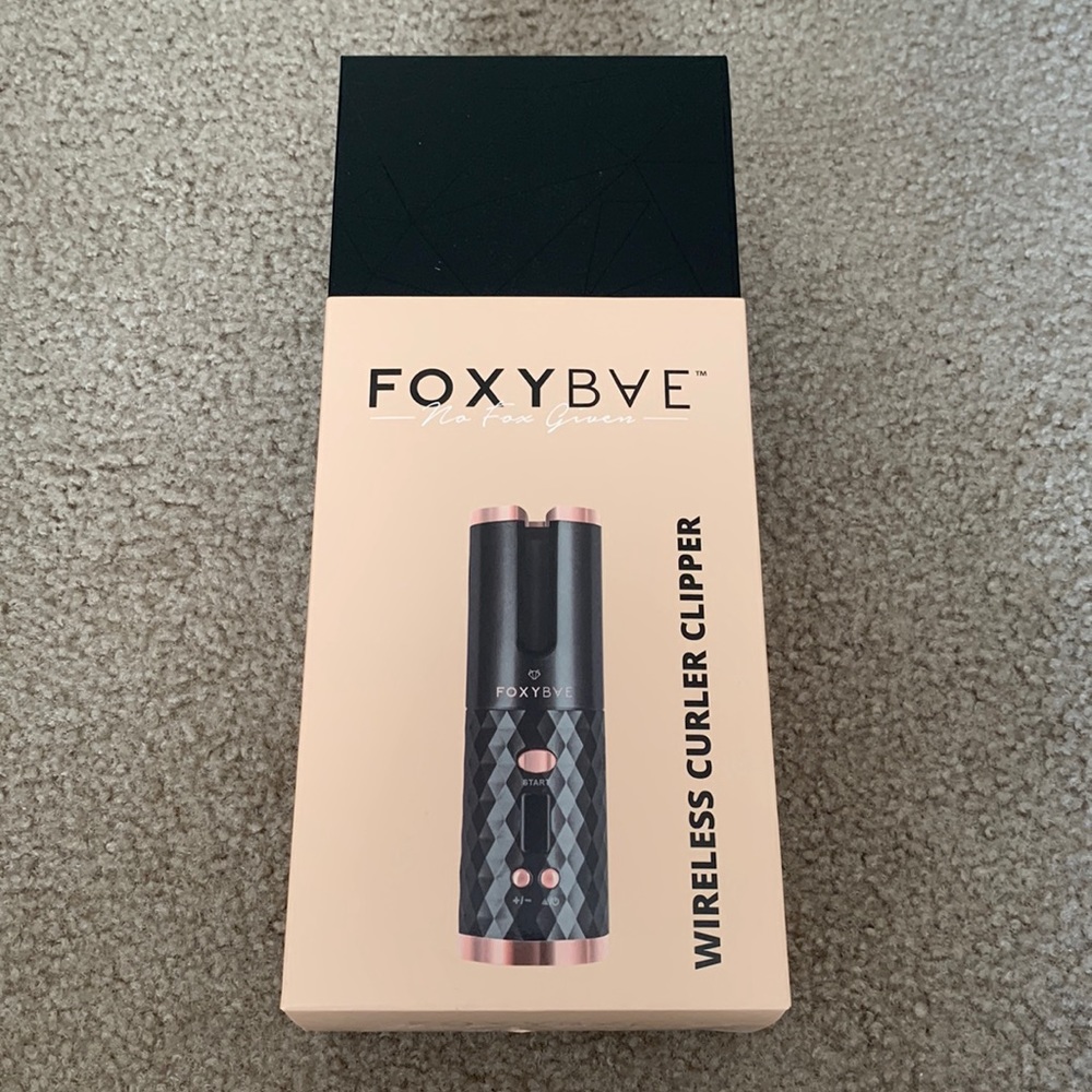 New In the Box Foxybae Wireless Curler Clipper